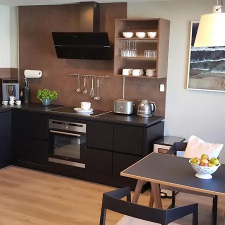 City-appartment Schick, Einzelgarage Inkl * Фридрихсхафен