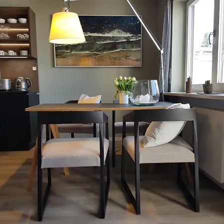 City-appartment Schick, Einzelgarage Inkl 아파트 프리드리히스하펜
